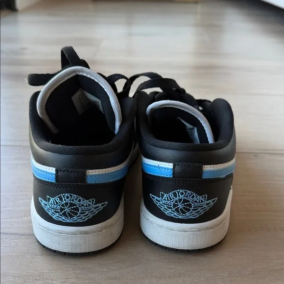 Jordan Lows Varsity - Picture 4 of 8